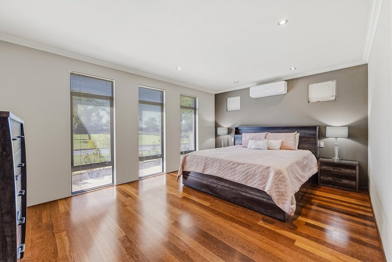 Photo - 32 Courtland Crescent, Redcliffe WA 6104 - Image 12