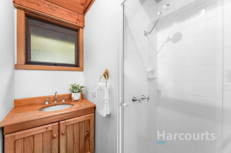 Photo - 32 Crestdale Road, Wantirna VIC 3152 - Image 9