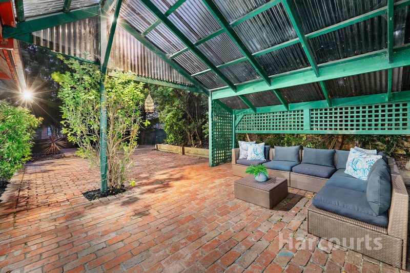 Photo - 32 Crestdale Road, Wantirna VIC 3152 - Image 12