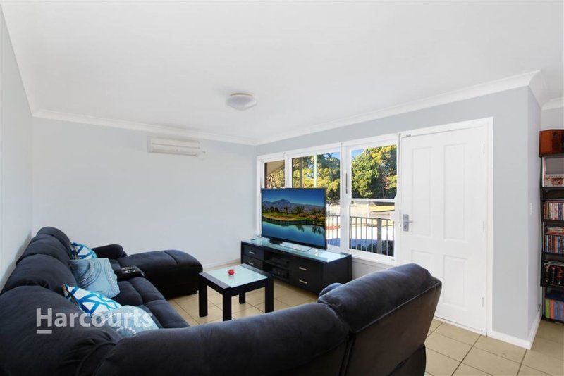 Photo - 32 Culgoa Crescent, Koonawarra NSW 2530 - Image 2