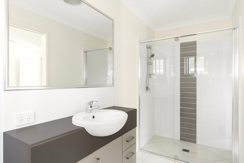 Photo - 32 Cumulus Circuit, Coomera QLD 4209 - Image 6