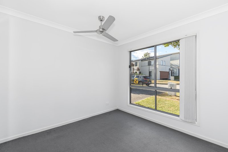 Photo - 32 Cumulus Circuit, Coomera QLD 4209 - Image 9