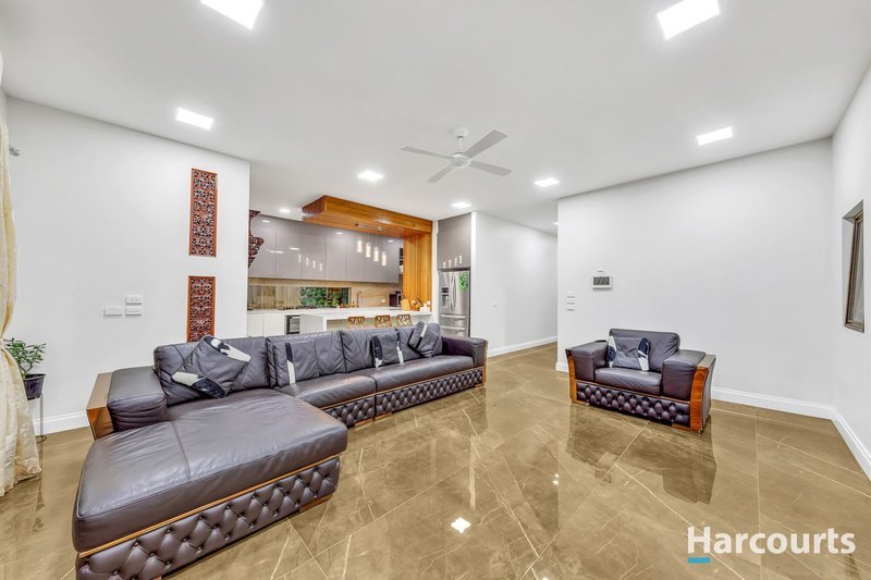 Photo - 32 Dalwood Circuit, Aintree VIC 3336 - Image 3