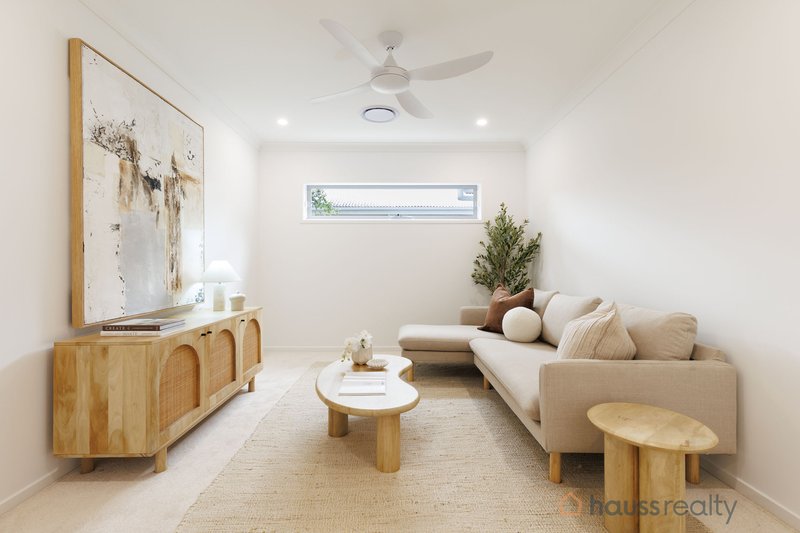 Photo - 32 Dart Street, Corinda QLD 4075 - Image 8