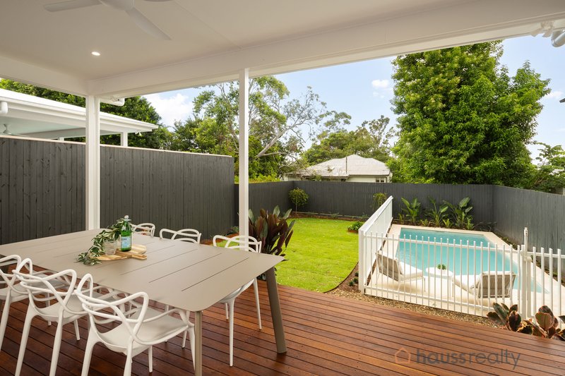 Photo - 32 Dart Street, Corinda QLD 4075 - Image 9