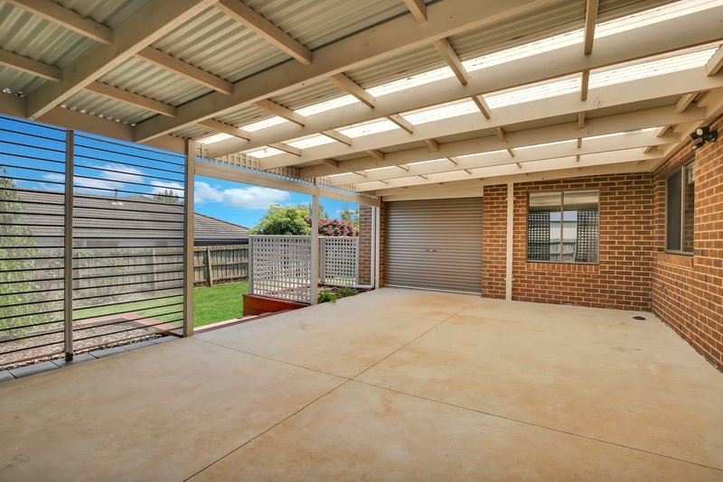 Photo - 32 Davey Drive, Drouin VIC 3818 - Image 10