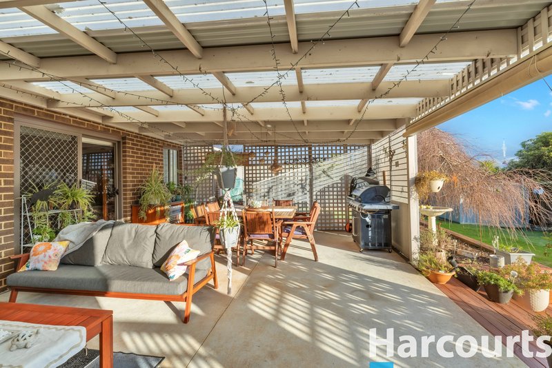 Photo - 32 Davey Drive, Drouin VIC 3818 - Image 8