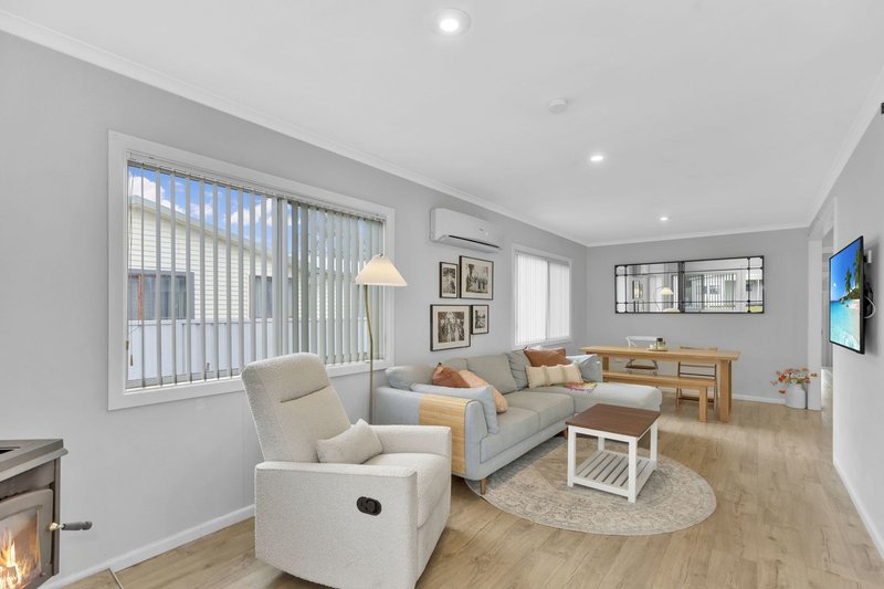 Photo - 32 Davis Avenue, Davistown NSW 2251 - Image 6