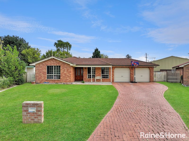 32 Delaney Place, Eglinton NSW 2795