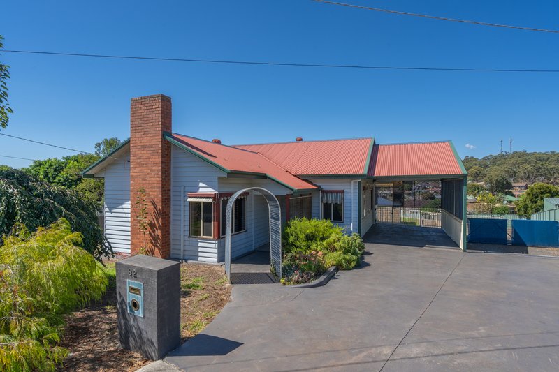 32 Delhi Street, Seymour VIC 3660