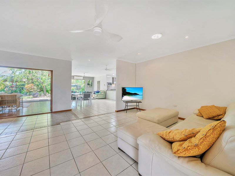 Photo - 32 Derby Street, Yorkeys Knob QLD 4878 - Image 3