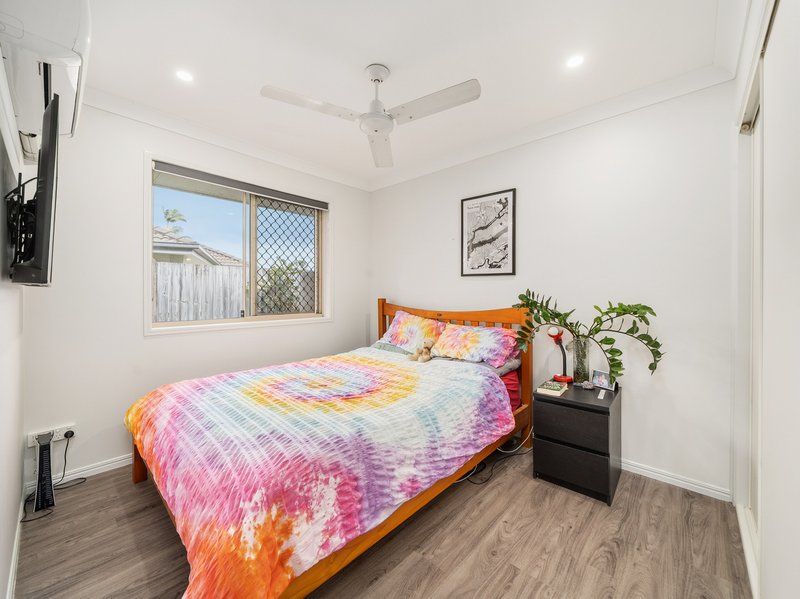 Photo - 32 Desmond Street, Narangba QLD 4504 - Image 10