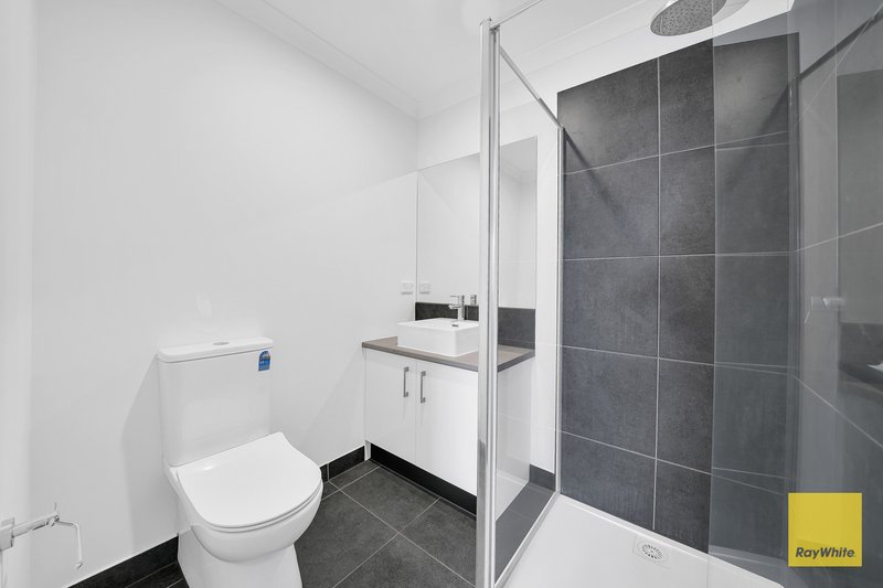 Photo - 32 Dexter Street, Deanside VIC 3336 - Image 13