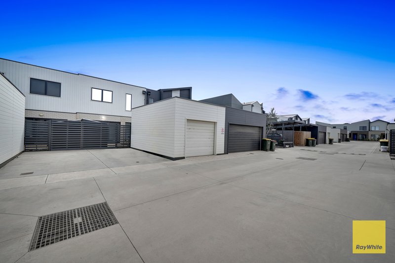 Photo - 32 Dexter Street, Deanside VIC 3336 - Image 14