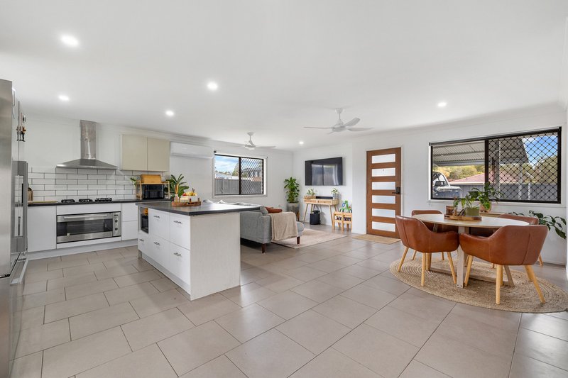 Photo - 32 Diana Street, Capalaba QLD 4157 - Image 4