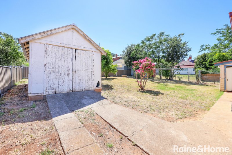 Photo - 32 Dowell Avenue, Tamworth NSW 2340 - Image 10