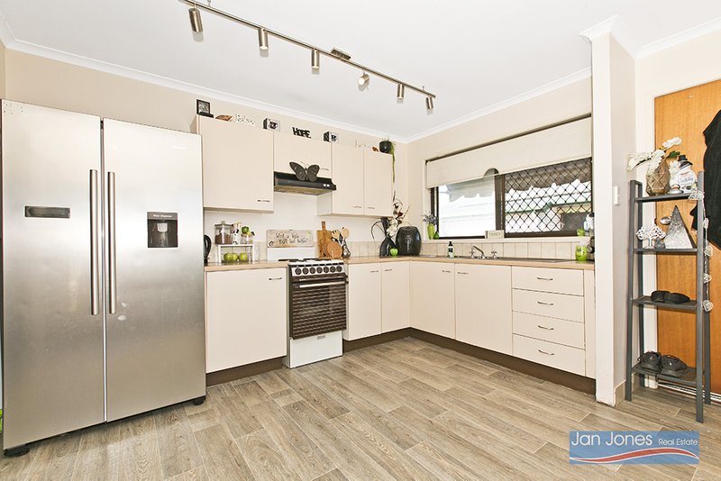 Photo - 3/2 Drambuie Court, Kippa-Ring QLD 4021 - Image 5