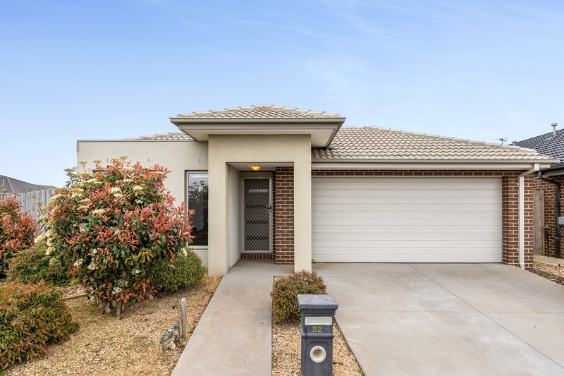 32 Duchess Drive, St Leonards VIC 3223