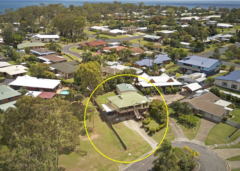 32 Earls Court, Point Vernon QLD 4655