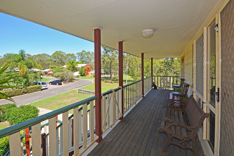 Photo - 32 Earls Court, Point Vernon QLD 4655 - Image 13