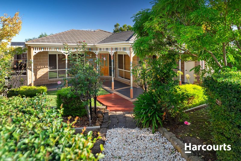 32 Earlsfield Drive, Berwick VIC 3806