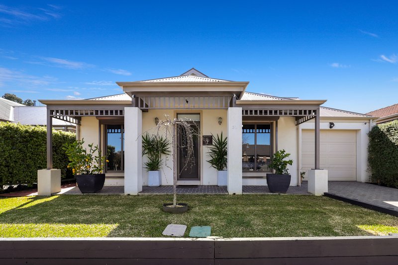 32 Ebony Circuit, Craigieburn VIC 3064