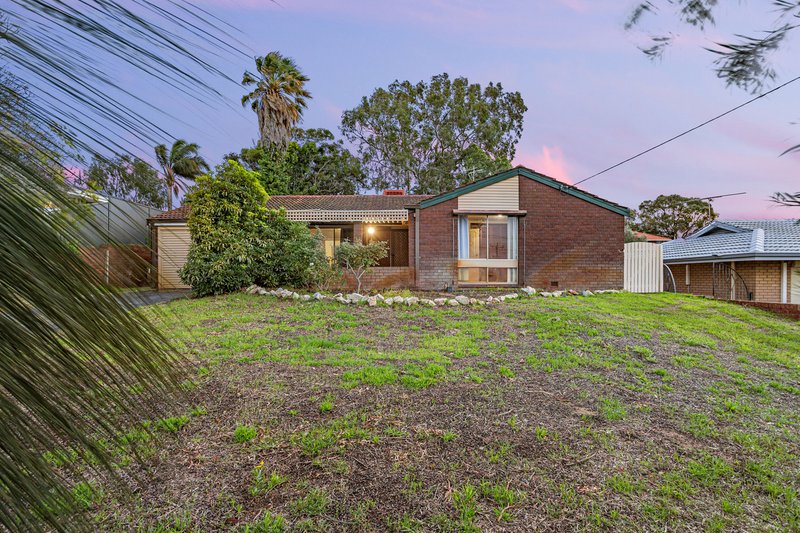 Photo - 32 Edeline Street, Spearwood WA 6163 - Image 3