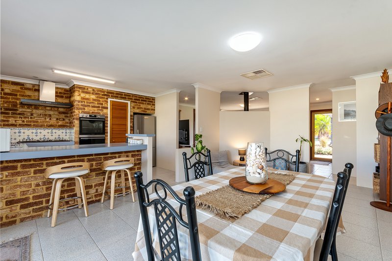 Photo - 32 Elliot Road, Hocking WA 6065 - Image 13