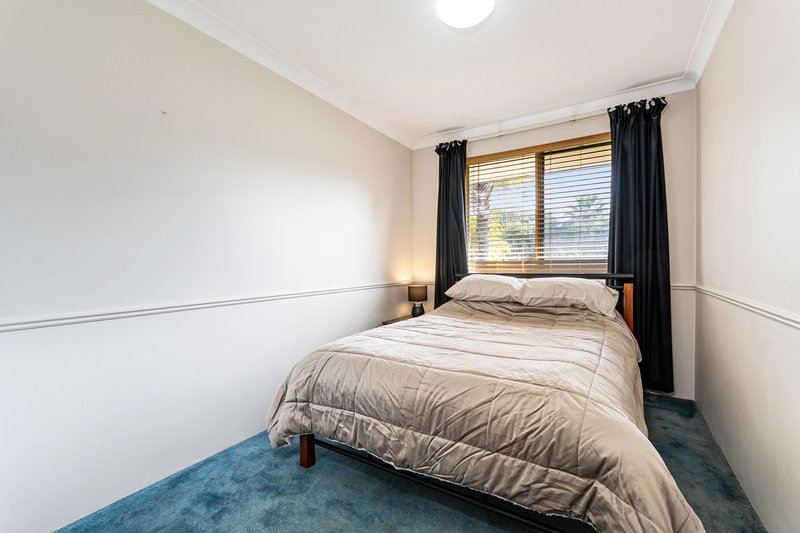 Photo - 32 Elliot Road, Hocking WA 6065 - Image 16