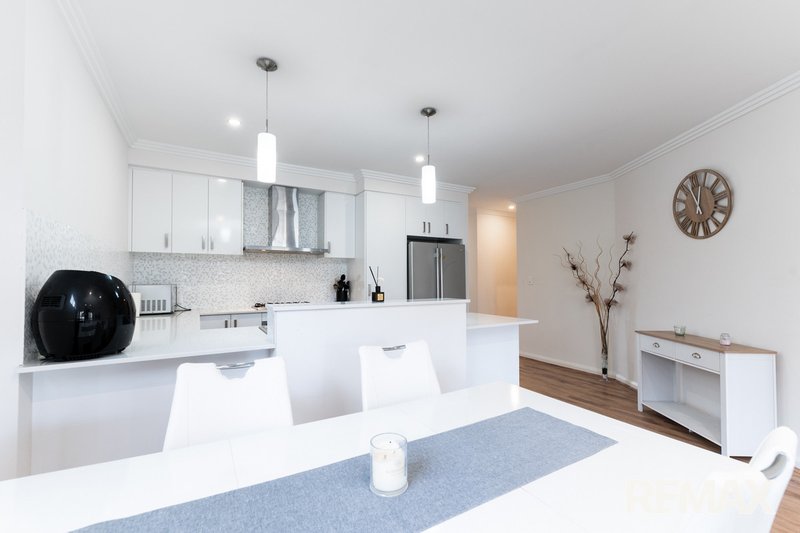 Photo - 32 Elsbury Approach, Clarkson WA 6030 - Image 7