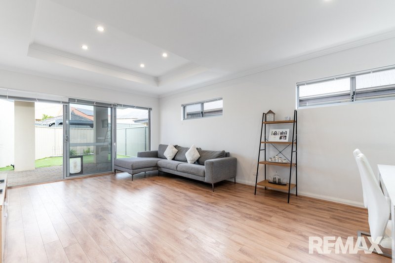 Photo - 32 Elsbury Approach, Clarkson WA 6030 - Image 11