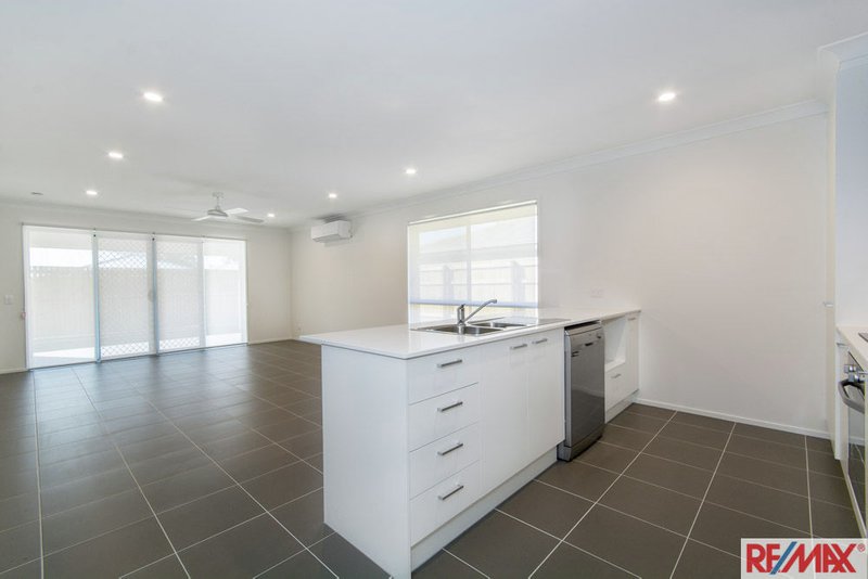 Photo - 32 Emerald Street, Burpengary East QLD 4505 - Image 6