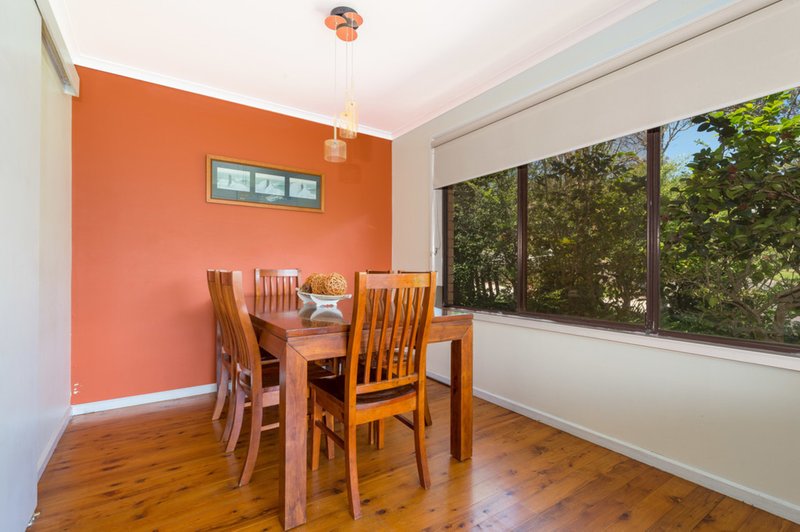 Photo - 32 Emerson Road, Dapto NSW 2530 - Image 4