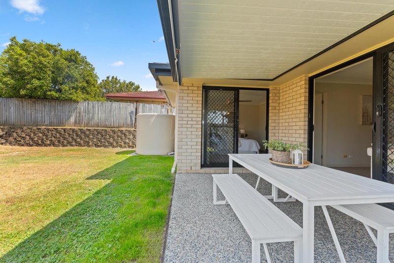 Photo - 32 Ernestine Circuit, Eagleby QLD 4207 - Image 17