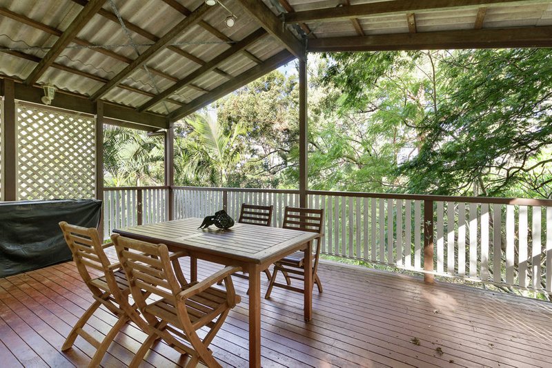 Photo - 32 Eveleigh Street, Arana Hills QLD 4054 - Image 10