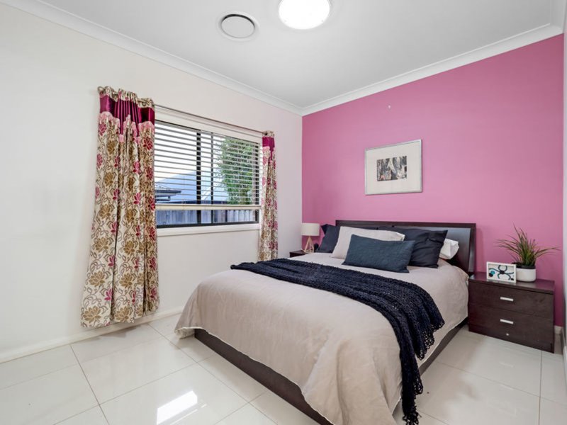 Photo - 32 Everglades Street, The Ponds NSW 2769 - Image 8