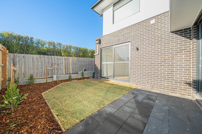 Photo - 3/2 Farleigh Avenue, Burwood VIC 3125 - Image 17