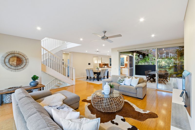 Photo - 32 Fern Tree Close, Hornsby NSW 2077 - Image 8