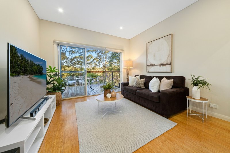 Photo - 32 Fern Tree Close, Hornsby NSW 2077 - Image 10