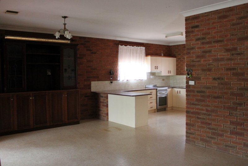 Photo - 32 Fleet Street, Tumbarumba NSW 2653 - Image 6