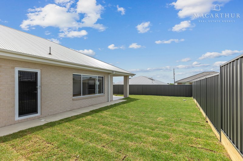 Photo - 32 Flintwood Street, Forest Hill NSW 2651 - Image 19