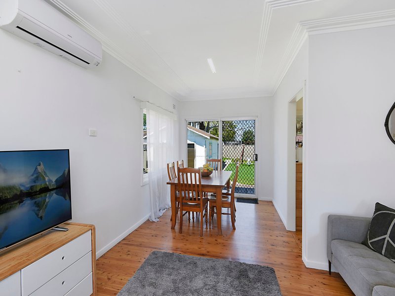 Photo - 32 Forbes Street, Swansea NSW 2281 - Image 9