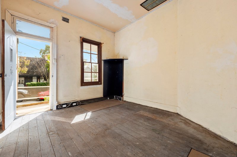 Photo - 32 Forsyth Street, Glebe NSW 2037 - Image 3