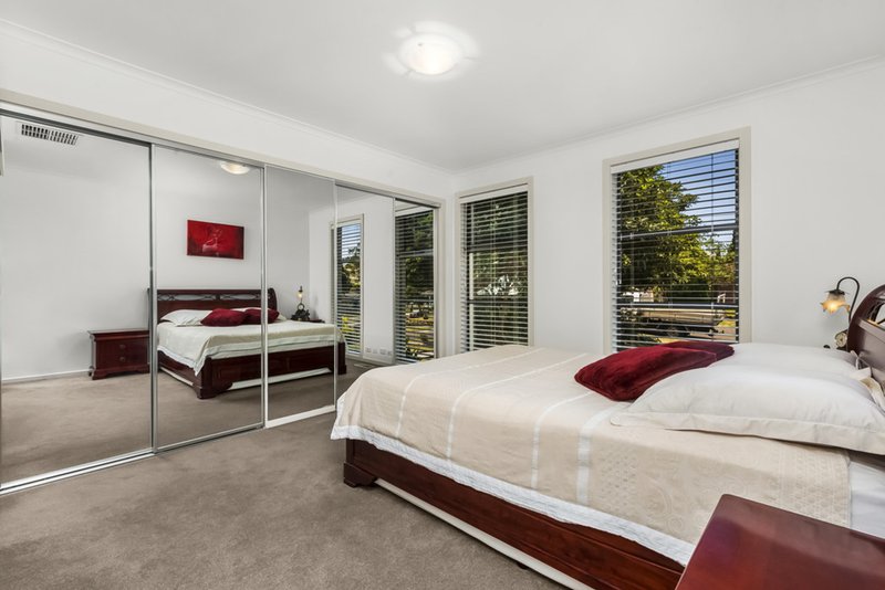 Photo - 32 Francesco Drive, Dandenong North VIC 3175 - Image 8