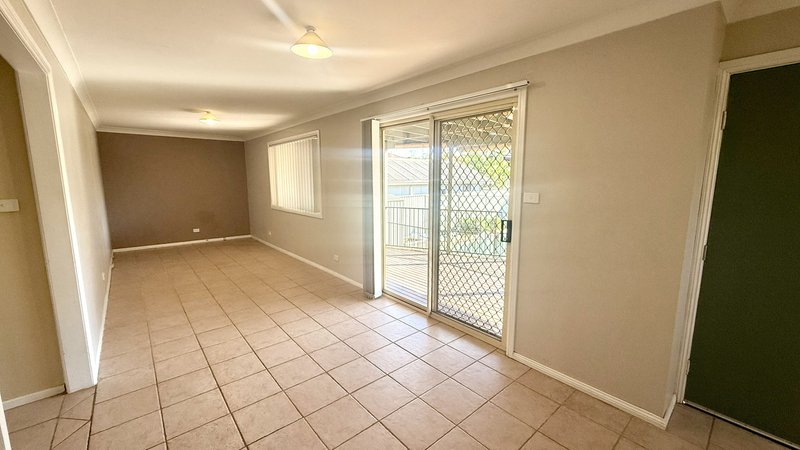 Photo - 32 Fraser Street, Constitution Hill NSW 2145 - Image 4