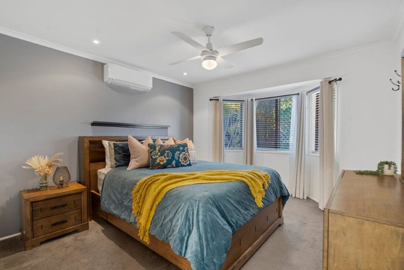 Photo - 32 Gamenya Drive, Springwood QLD 4127 - Image 10