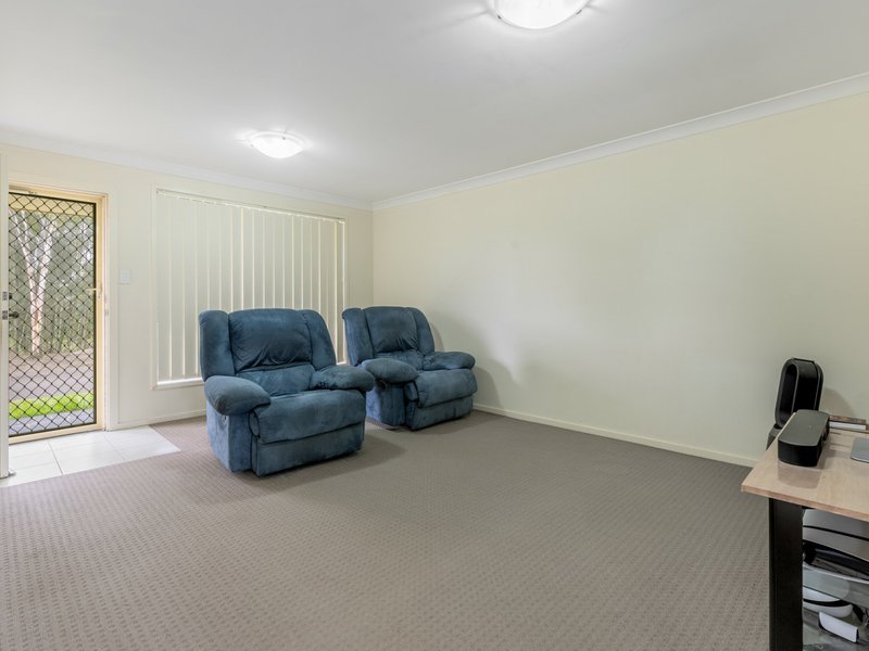 Photo - 32 Garland Road, Cessnock NSW 2325 - Image 7