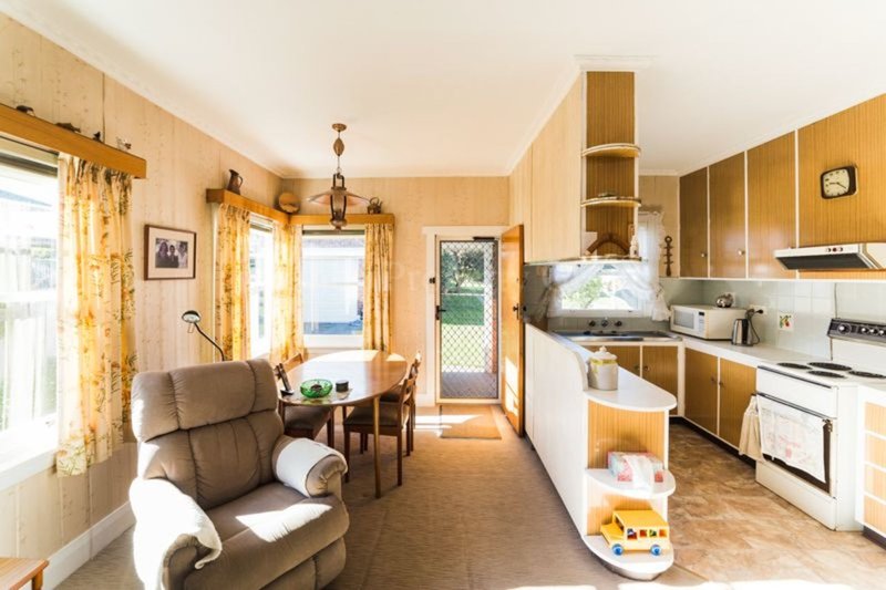 Photo - 32 George Town Road, Newnham TAS 7248 - Image 11