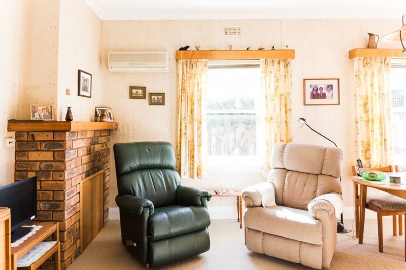 Photo - 32 George Town Road, Newnham TAS 7248 - Image 13