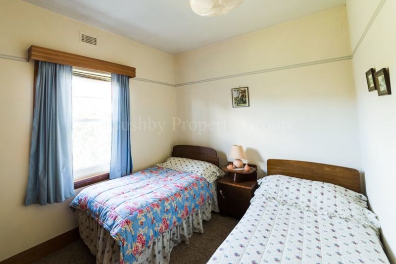 Photo - 32 George Town Road, Newnham TAS 7248 - Image 16